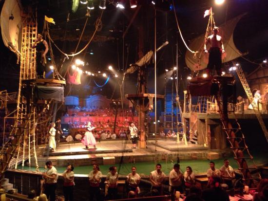 Pirate's Dinner Adventure